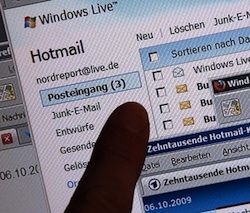Hotmail e Gmail: rubate migliaia di password dopo un attacco phishing